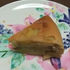 炊飯器で簡単！りんごとサツマイモのケーキ